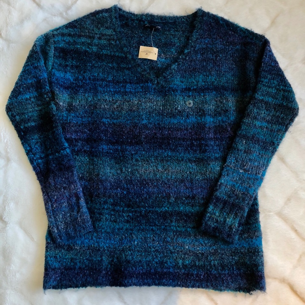 American Eagle V-Neck Sweater